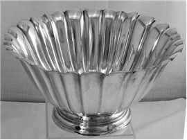 FLUTED LARGE BOWL, Mono 