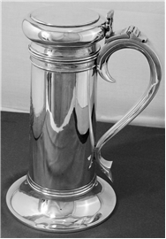 COCKTAIL SHAKER BY CREIGHTON & CO, NEW YORK
