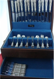 FLATWARE SET SERVICE FOR 12