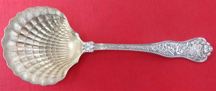 BERRY SPOON with GW Clam Shell, 8 3/4" Mono
