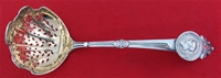 MEDALLION FLUTED SUGAR SIFTER,GW 